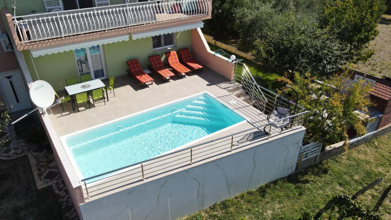 Apartment M&M With Private Pool Kučine Eksteriør bilde